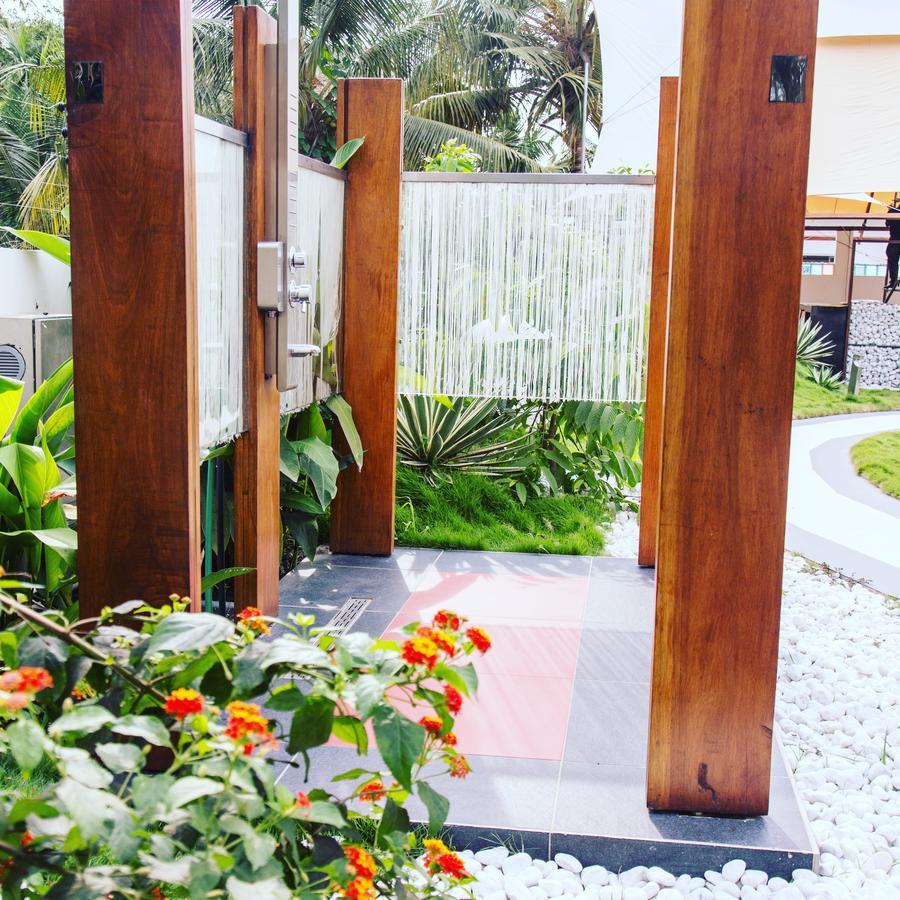 Red Mango Hotel And Apartments Sekondi-Takoradi Ngoại thất bức ảnh