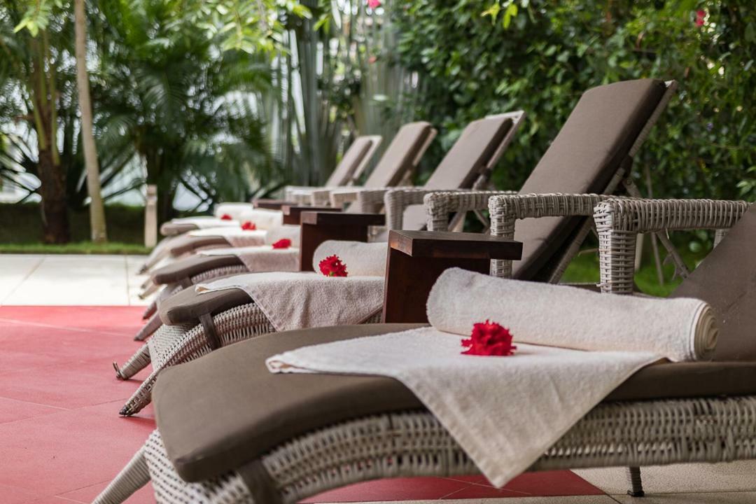 Red Mango Hotel And Apartments Sekondi-Takoradi Ngoại thất bức ảnh